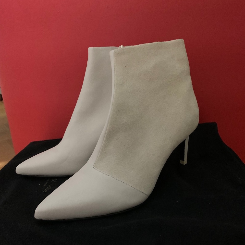 New Rag & bone white leather bootie size 36